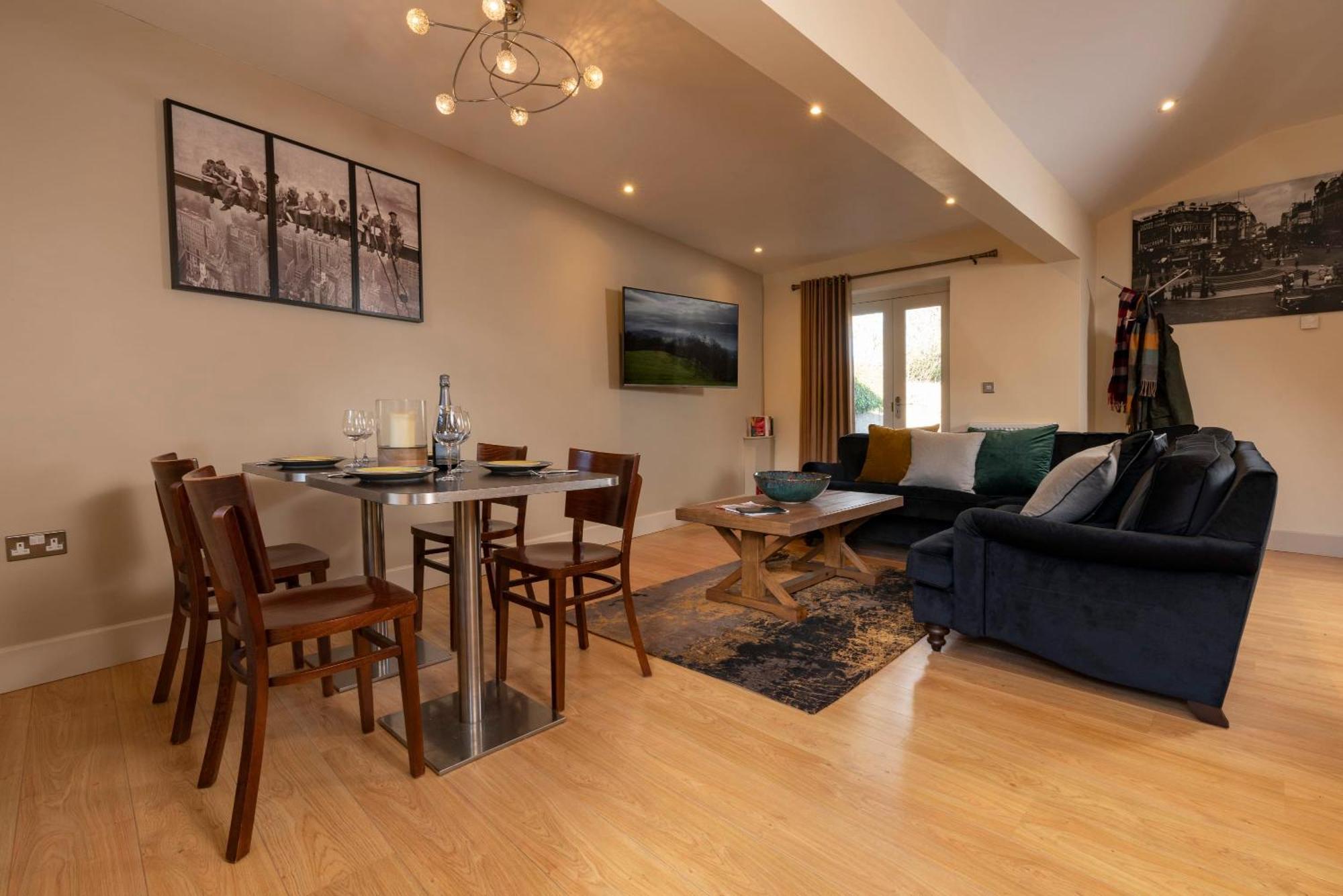Lodge House - Windermere - Private Garden エクステリア 写真