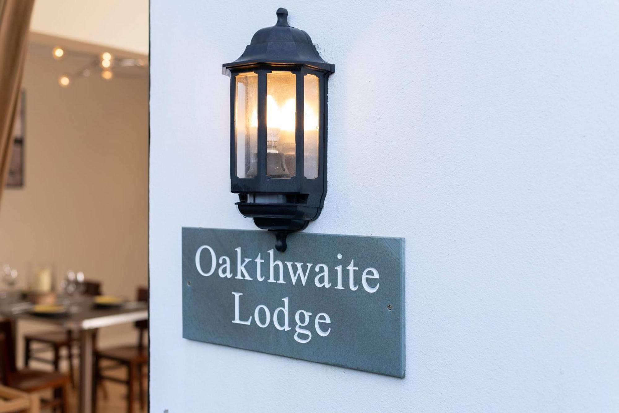 Lodge House - Windermere - Private Garden エクステリア 写真